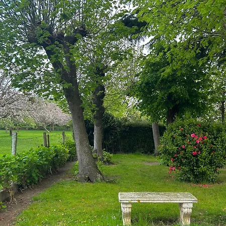 Aux Jardins Fleuris *